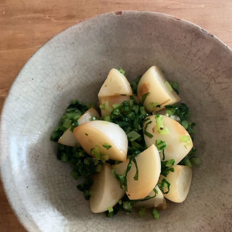 Kabu-no-Nimono (Simmered  turnip)